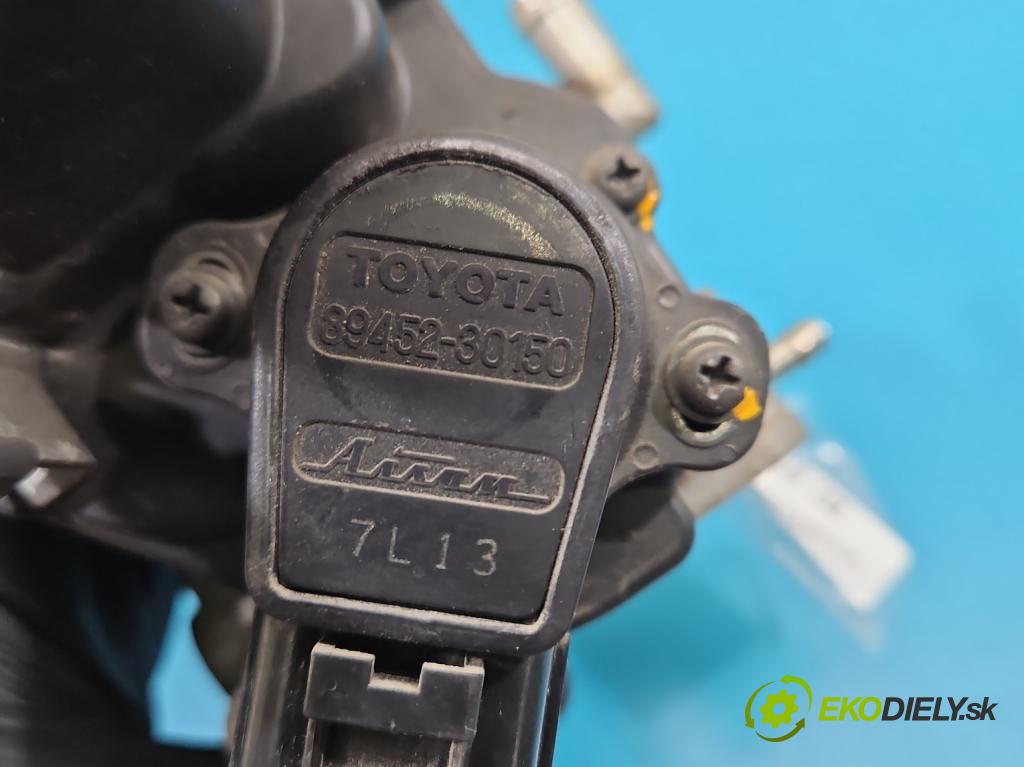 Toyota Prius II XW20 2003-2009 1.5 16V 77 HP automatic 57 kW 1497 cm3 5- klapka 89452-30150 (Škrtiaca klapka)