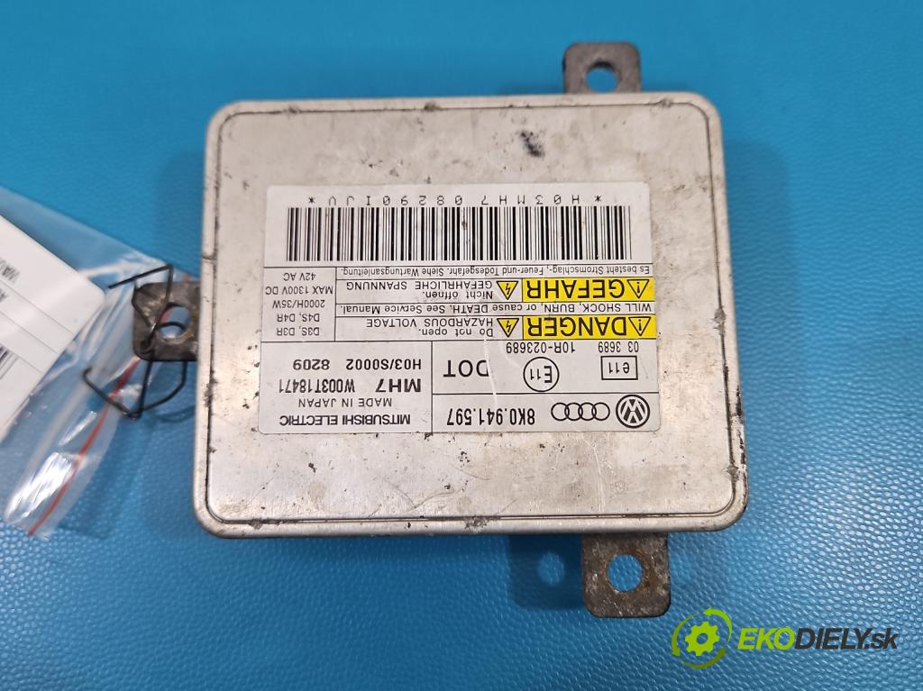 Audi A4 B8 2007-2015 3.2 265KM automatic 195 kW 3197 cm3 4- střídač: xenon 8K0941597 (Riadiaca jednotka xenónu)
