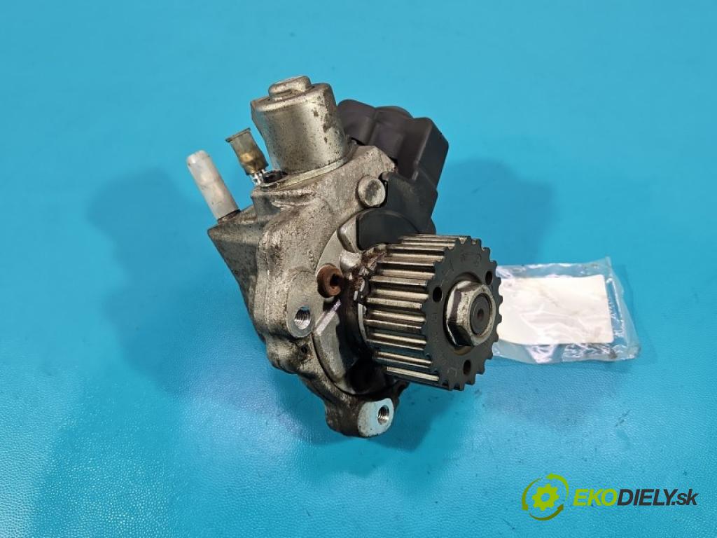 Skoda Rapid 2012-2019 1.4 tdi 90 HP manual 66 kW 1422 cm3 5- čerpadlo vstrekovacia 04B130755H (Vstrekovacie čerpadlo)