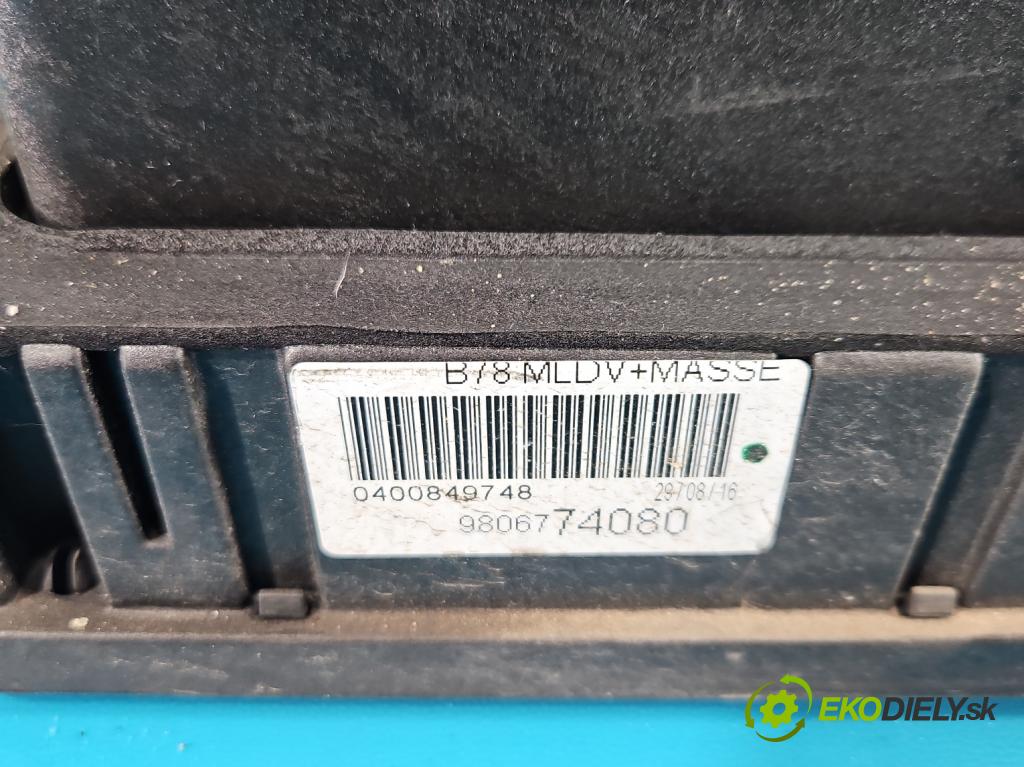 Citroen C4 Picasso II 2013-2019 1.6 hdi 109 hp manual 80 kW 1560 cm3 5- kulisa změny stupňová 9806774080 (Řadicí páka (kulisa) )