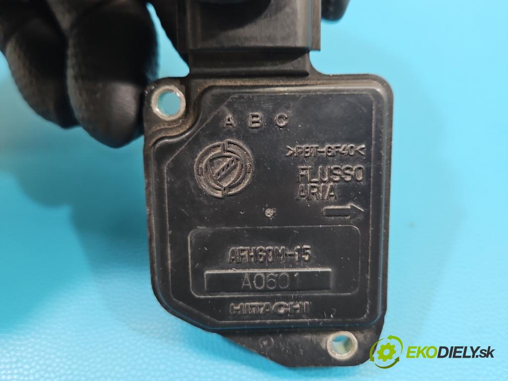 Lancia Lybra 1.8 16v 131 HP manual 96 kW 1747 cm3 4- průtokoměr: AFH60M-15 (Váha vzduchu)