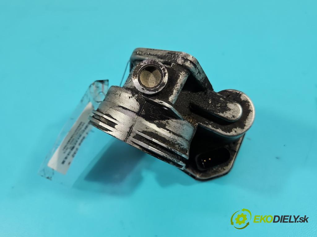Vw Touran I 2003-2015 2.0 tdi 136 HP manual 100 kW 1968 cm3 5- klapka 038128063L (Škrtiaca klapka)