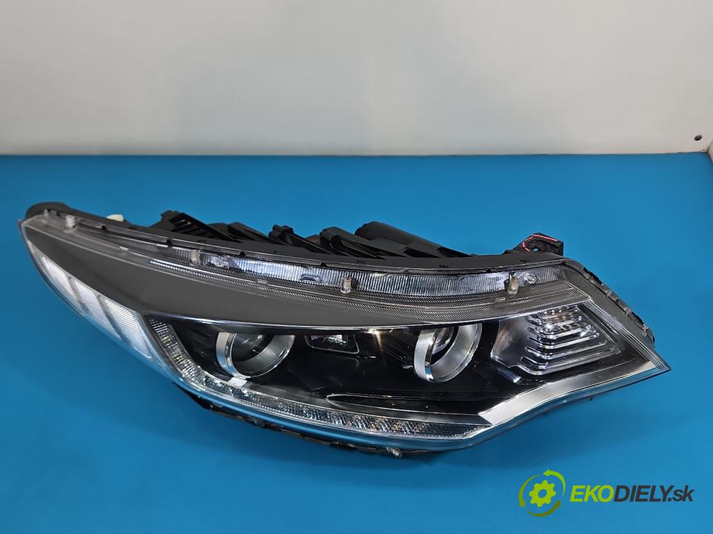 Kia Optima IV 2015-2020 1.7 crdi 141 HP automatic 104 kW 1685 cm3 5- Reflektor: pravý 92102D4070 (Svetlo predné pravé)