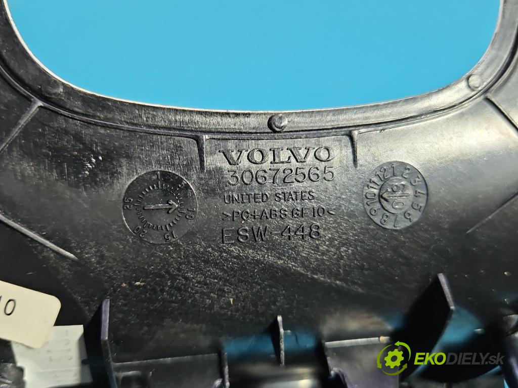 Volvo V50 2.0d 136hp manual 100 kW 1997 cm3 5- palubní deska panel topení 30672565