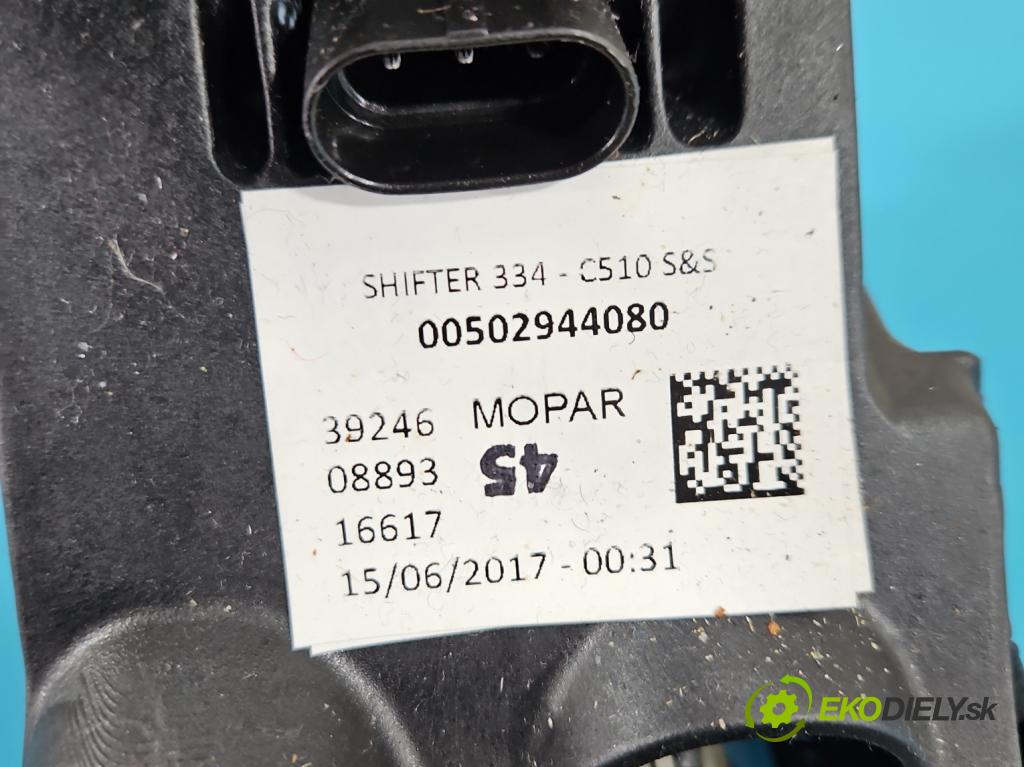 Fiat 500x 1.6 16V 110 hp manual 81 kW 1598 cm3 5- kulisa změny stupňová 502944080 (Řadicí páka (kulisa) )