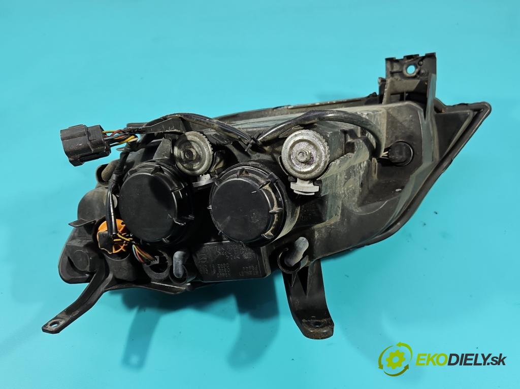 Mazda 2 I 2003-2007 1.4 16v 80 hp manual 59 kW 1388 cm3 5- světlo pravý 6M71-13W029-AD (Pravé přední světlo)