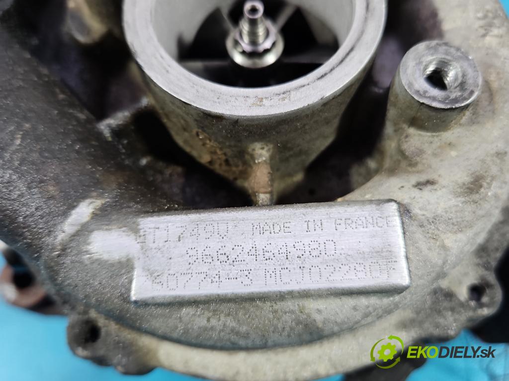 Volvo V50 2.0d 136hp manual 100 kW 1997 cm3 5- Turbodmychadlo 760774-3 (Kompletní turbodmychadlo)