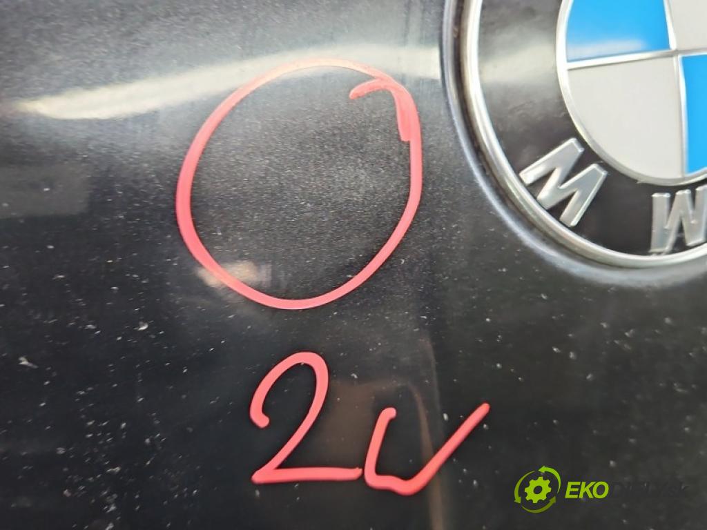 Bmw X5 E53 1999-2006 4.4 V8 286 hp automatic 210 kW 4398 cm3 5- kapota přední
