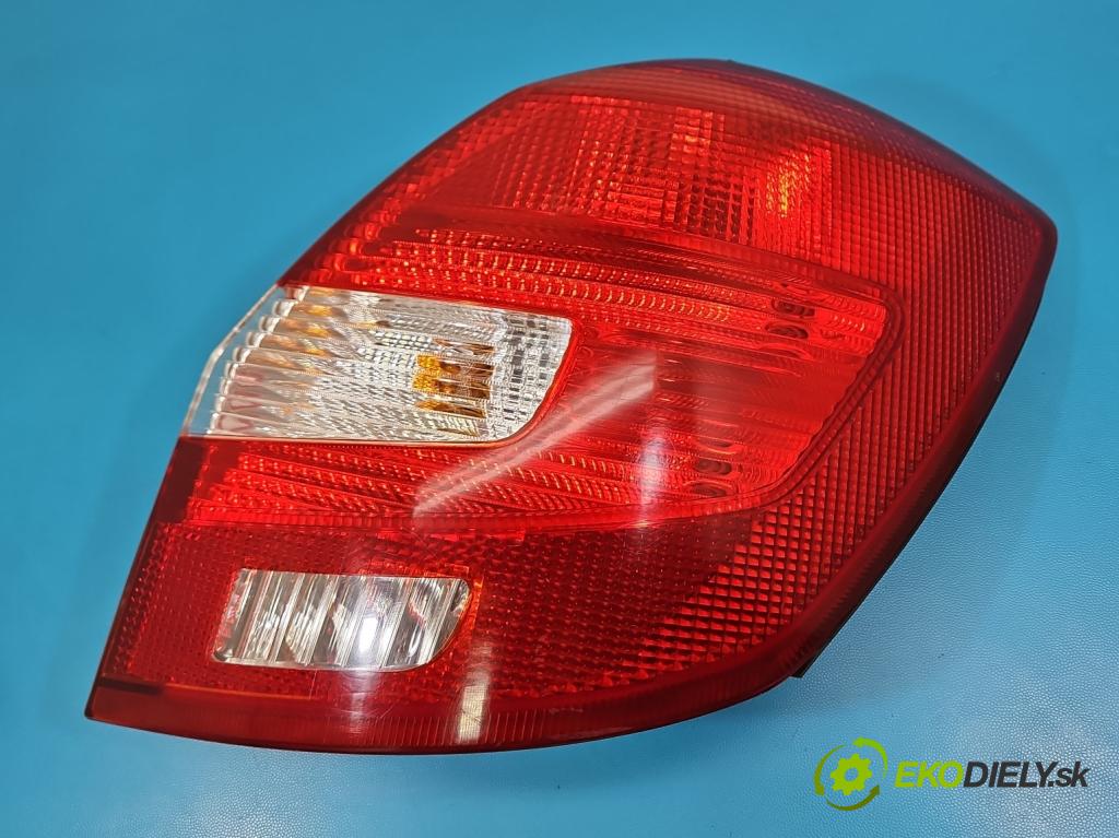 Skoda Fabia II 2007-2014 1.4 tdi 69KM manual 51 kW 1422 cm3 5- svetlo / reflektor zadné pravé blatník 5J6945112A