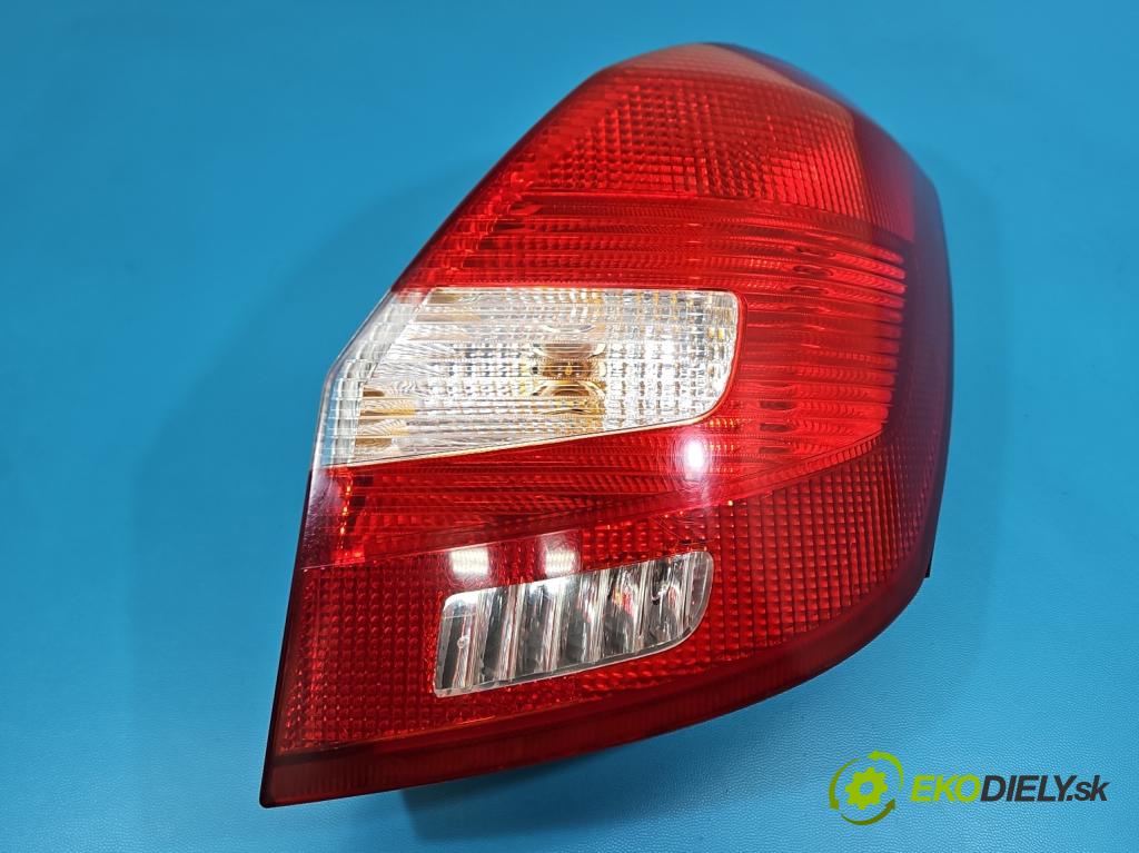 Skoda Fabia II 2007-2014 1.4 tdi 69KM manual 51 kW 1422 cm3 5- svetlo / reflektor zadné pravé blatník 5J6945112A