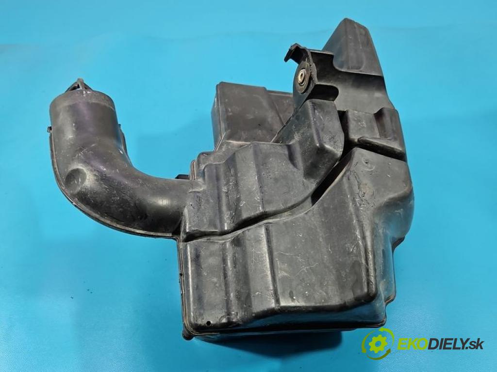 Volvo V50 2.0d 136 HP manual 100 kW 1997 cm3 5- obal 3M51-12A659-DC