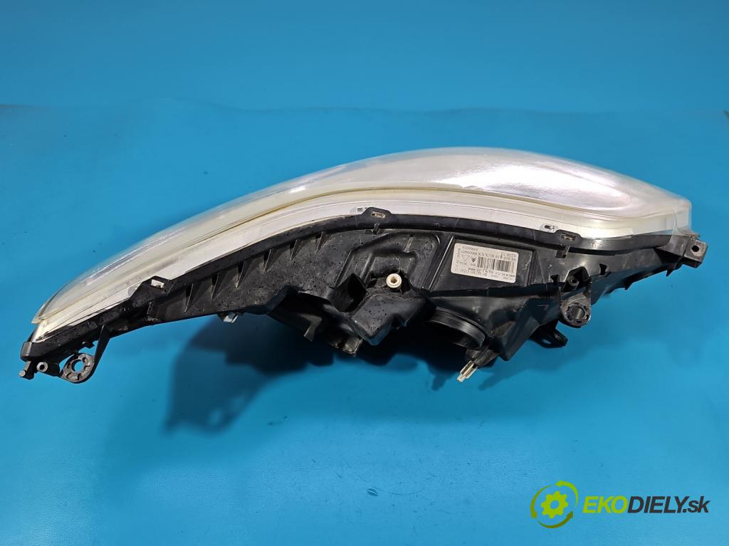 Citroen C4 I 2004-2011 1.6 16v 109 hp manual 80 kW 1587 cm3 5- světlo levý 9646893980 (Klika dveří ostatní)