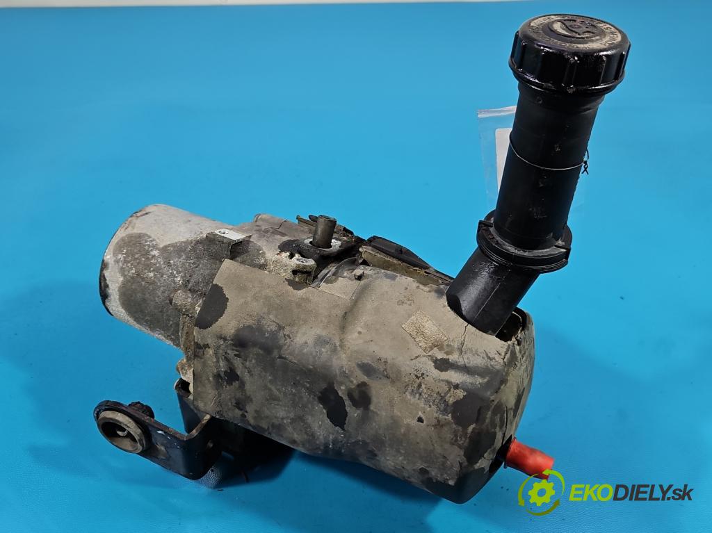 Citroen C4 I 2004-2011 1.6 16v 109 hp manual 80 kW 1587 cm3 5- čerpadlo posilovač 9657613480 (Servočerpadlo)