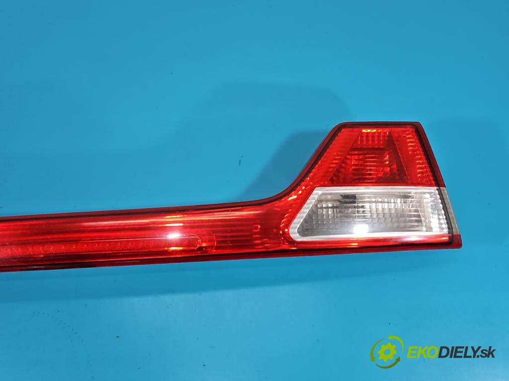 Seat Toledo II 1998-2004 1.6 sr 101 hp manual 74 kW 1595 cm3 4- zaslepka: zadní 1M5945225C