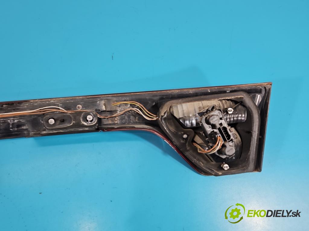 Seat Toledo II 1998-2004 1.6 sr 101 hp manual 74 kW 1595 cm3 4- zaslepka: zadní 1M5945225C