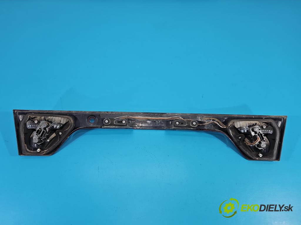 Seat Toledo II 1998-2004 1.6 sr 101 hp manual 74 kW 1595 cm3 4- zaslepka: zadní 1M5945225C