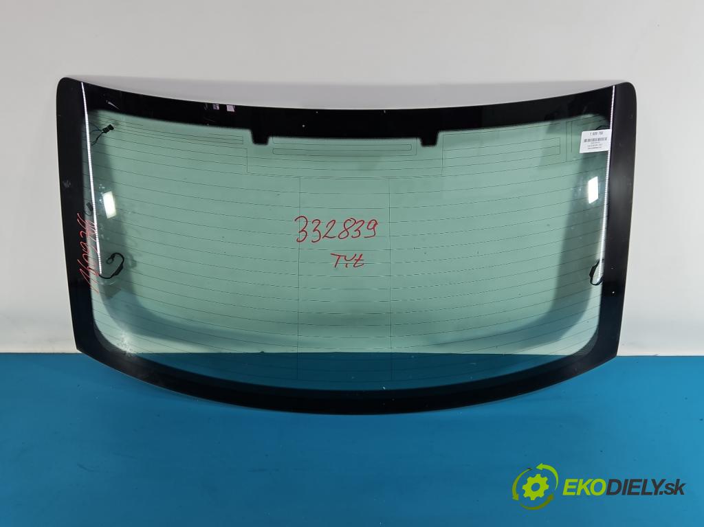 Audi A4 B8 2007-2015 3.2 V6 FSI 265KM automatic 195 kW 3197 cm3 4- sklo zadní  (Zadní sklo)
