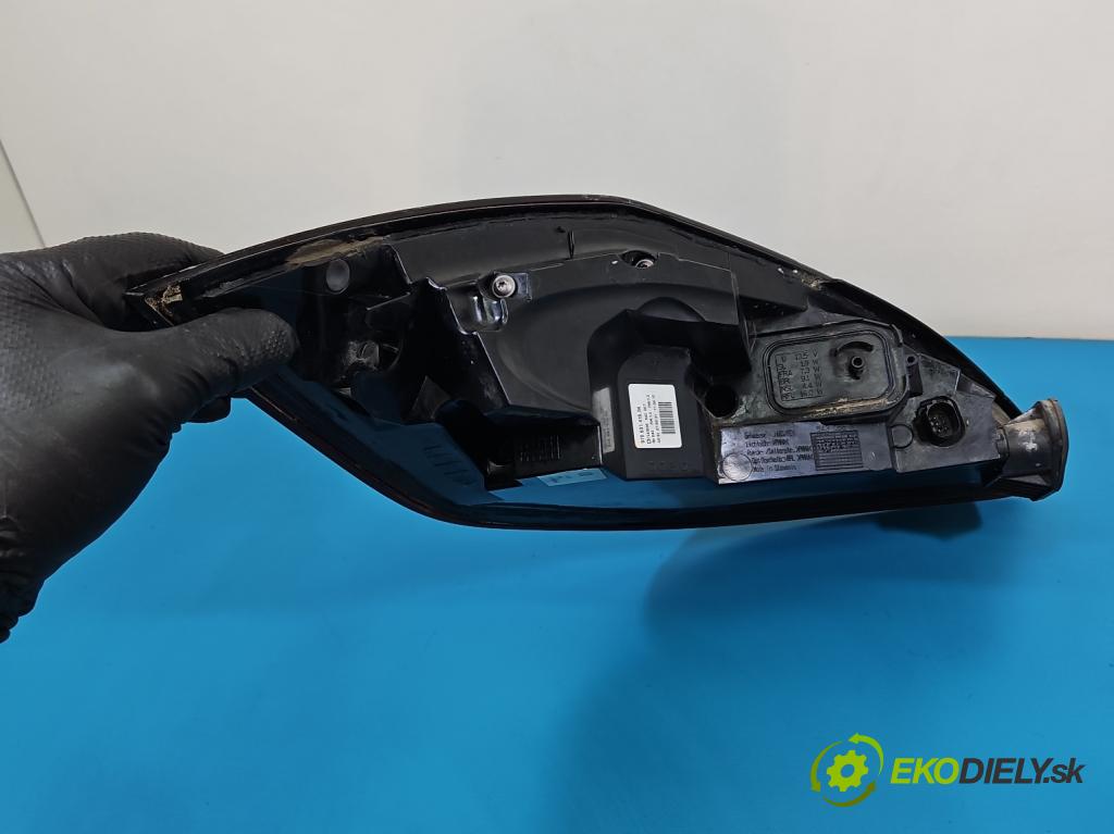 Porsche Panamera I 970 2009-2016 3.6 V6 310HP automatic 228 kW 3605 cm3 5- svetlo / reflektor zadné pravé blatník 97063141604