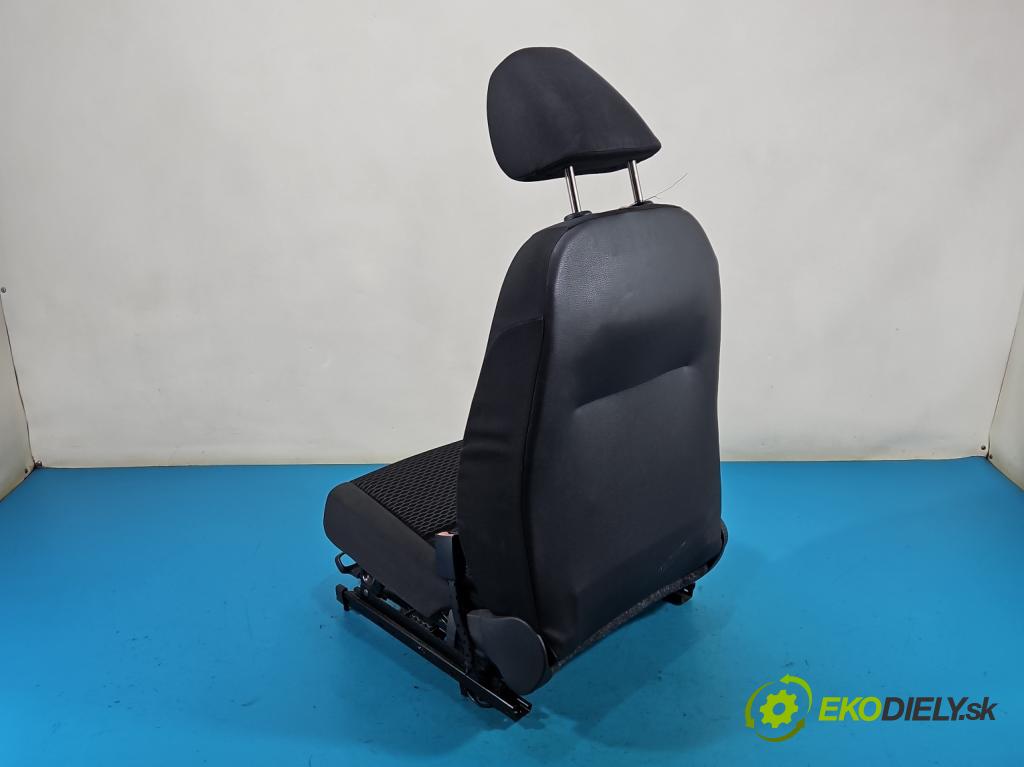 Vw Golf VI 2008-2013 1.4 16v 80 HP manual 59 kW 1390 cm3 5- Sedačka pravý (Sedadlo)