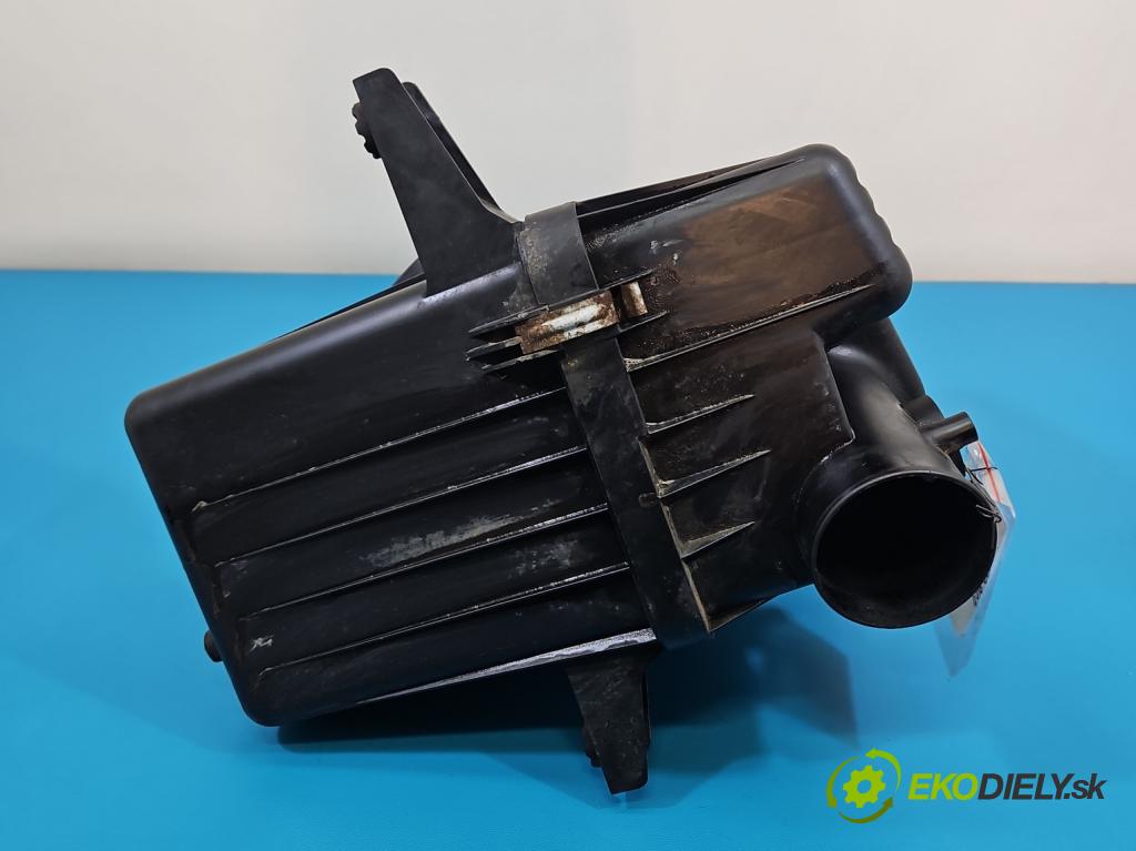 Suzuki Grand Vitara II 2005-2014 2.0 16V J20A 140 HP manual 103 kW 1995 cm3 5- obal filtra vzduchu 65J-A01 (Obal vzduchového filtra)