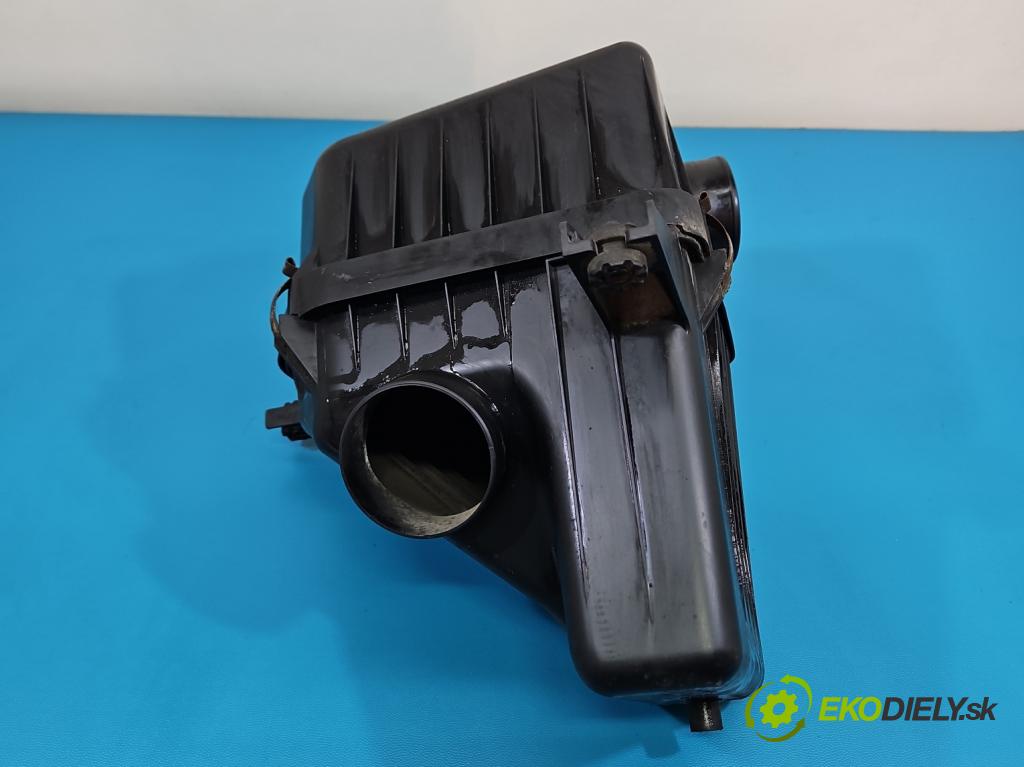 Suzuki Grand Vitara II 2005-2014 2.0 16V J20A 140 HP manual 103 kW 1995 cm3 5- obal filtra vzduchu 65J-A01 (Obal vzduchového filtra)
