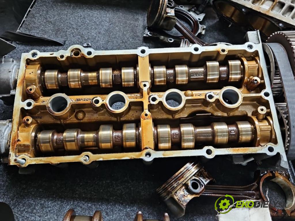 Vw Golf VI 2008-2013 1.4 16v 80 hp manual 59 kW 1390 cm3 5- hlava motoru 036103373AM