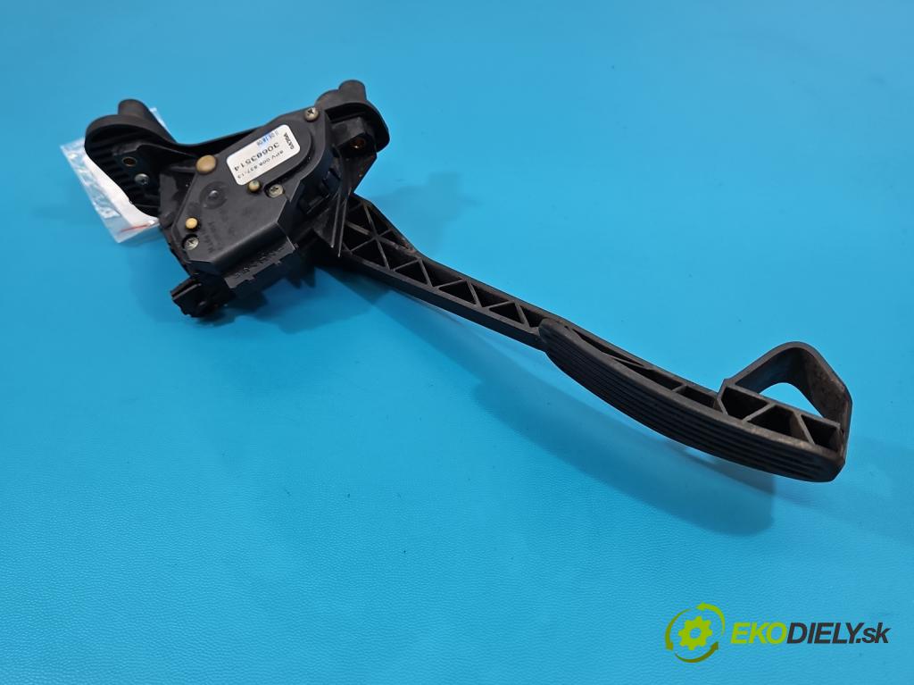 Volvo S60 I 2000-2010 2.4 D5 185 hp manual 136 kW 2401 cm3 4- pedal plyn: potenciometr: 30683514