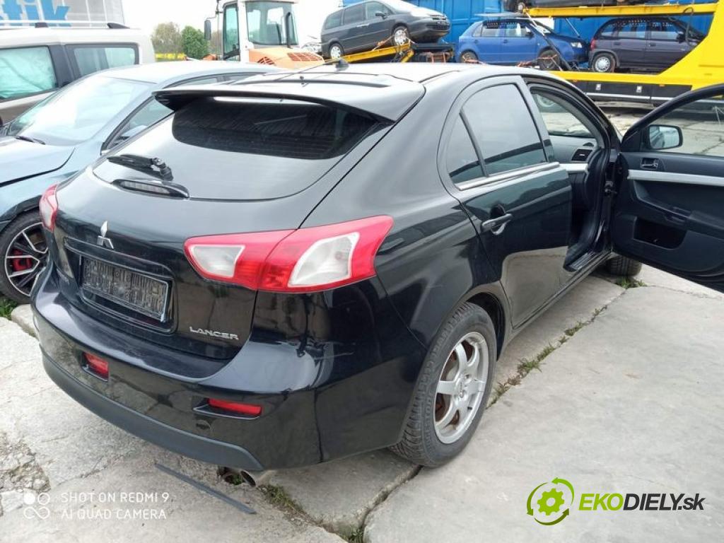 Mitsubishi Lancer VIII 2007-2016 1.8 16V 143 hp manual 105 kW 1798 cm3 5- nárazník zadní  (Klika dveří ostatní)