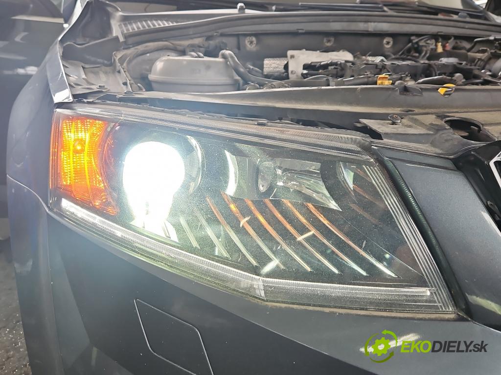 Skoda Octavia III 2013- 2.0 tdi 184hp automatic 135 kW 1968 cm3 5- Reflektor: pravý 5E1941016B (Svetlo predné pravé)