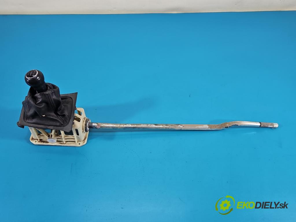 Opel Astra II 1998-2009 1.6 16v 101 HP manual 74 kW 1598 cm3 5- Páka: Změny: stupeň,rýchlosť  (Rýchlostná páka (kulisa))