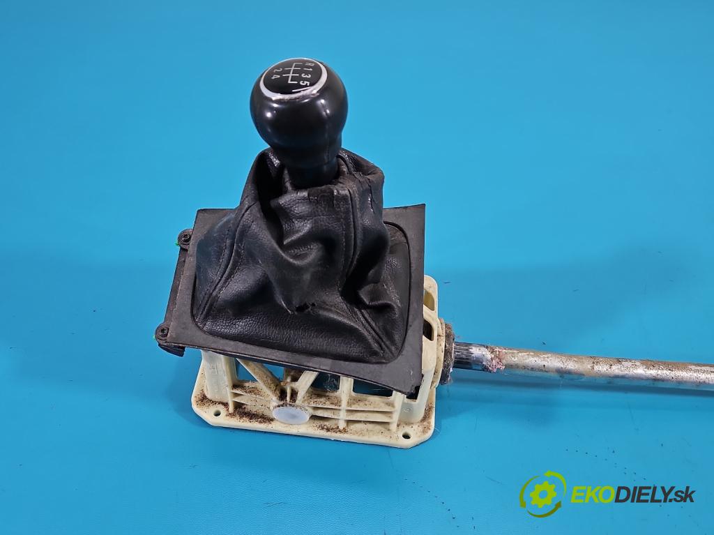 Opel Astra II 1998-2009 1.6 16v 101 HP manual 74 kW 1598 cm3 5- Páka: Změny: stupeň,rýchlosť  (Rýchlostná páka (kulisa))