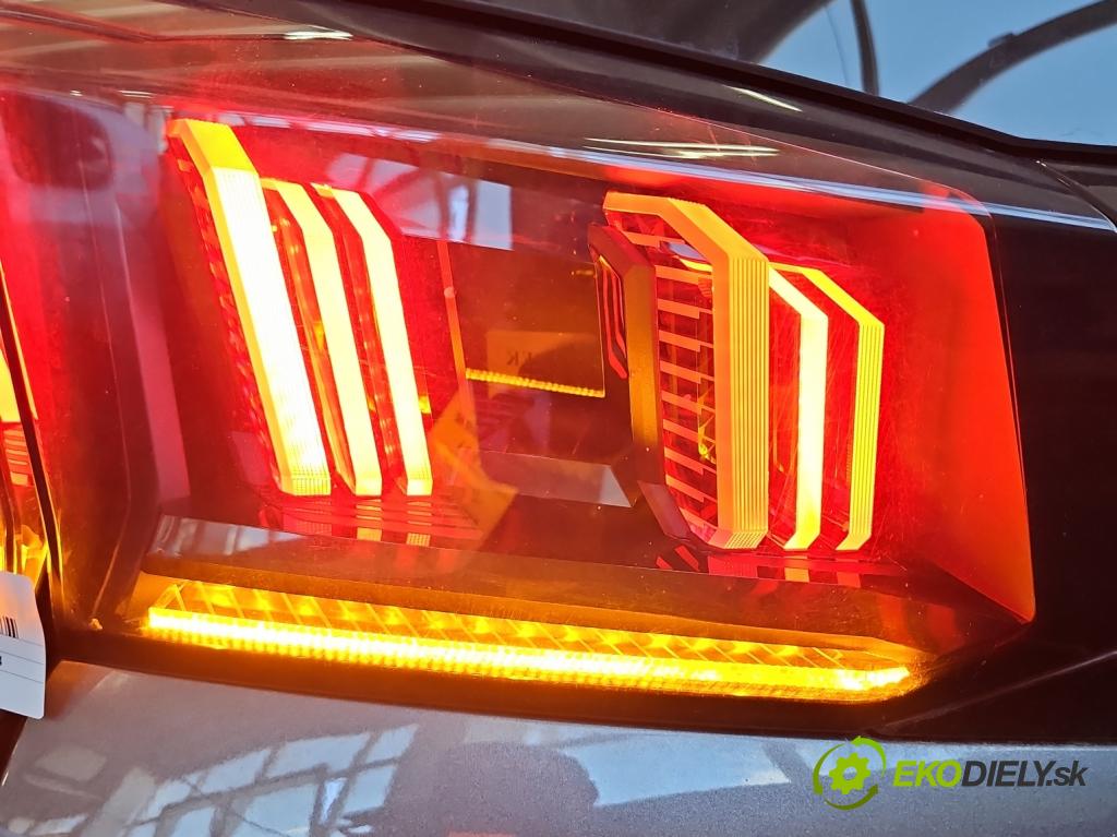 Peugeot 5008 II 2017-2024 1.5 hdi 131 HP automatic 96 kW 1499 cm3 5- svetlo / reflektor zadné ľavé kufrové dvere 9836231880