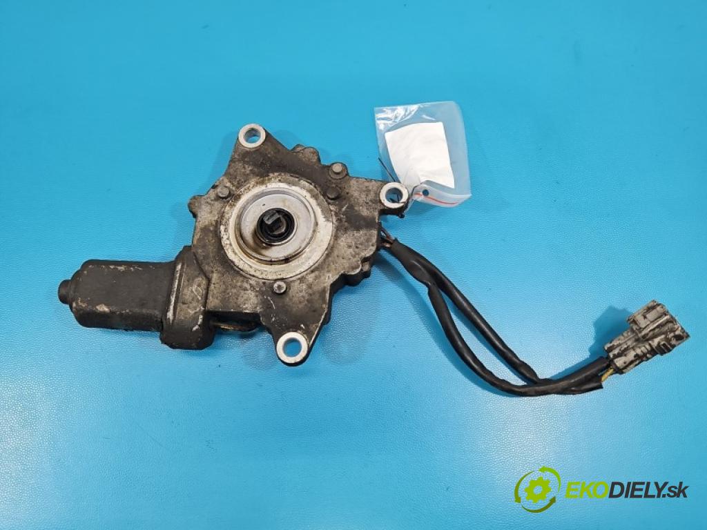 Suzuki Grand Vitara II 2005-2014 2.0 16V J20A 140 hp manual 103 kW 1995 cm3 5- Ovladač: reduktora 1888608-A