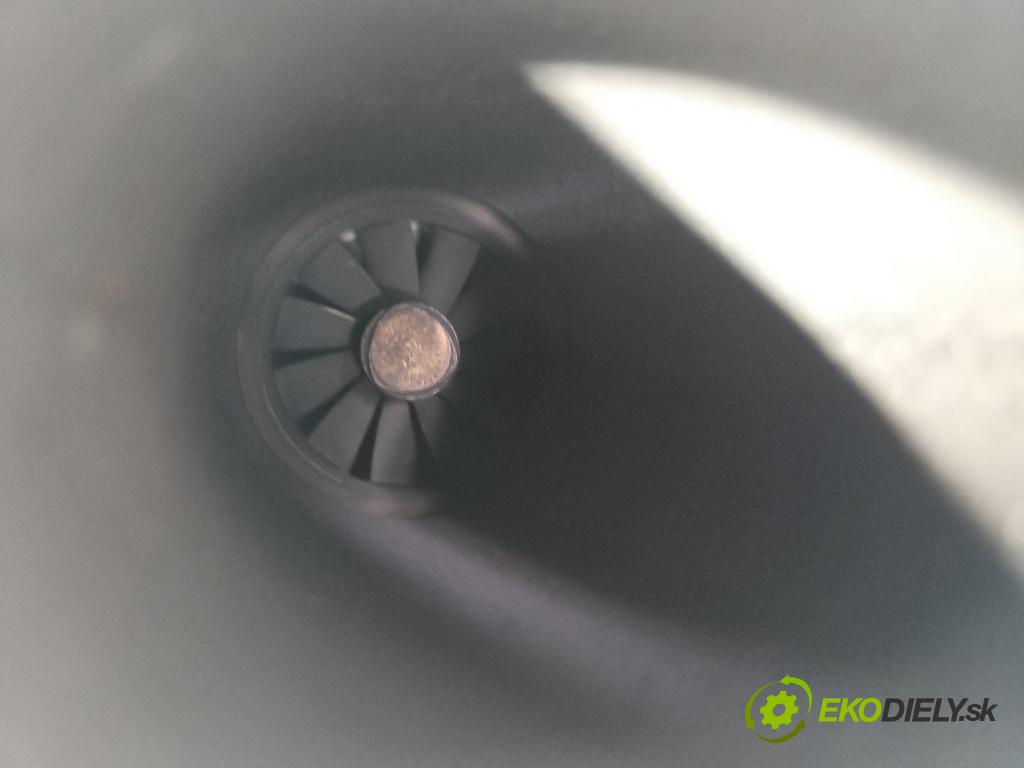 Citroen C4 Picasso II 2013-2019 1.6 hdi 109 hp manual 80 kW 1560 cm3 5- Turbodmychadlo 819872-1 (Kompletní turbodmychadlo)