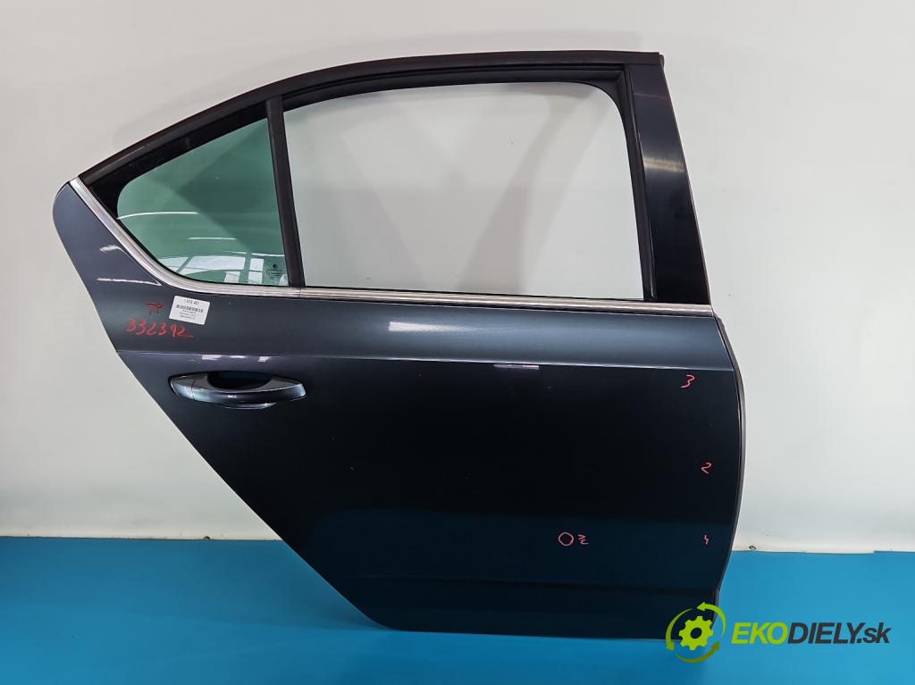 Skoda Octavia III 2013- 2.0 tdi 184 hp automatic 135 kW 1968 cm3 5- dveře zadní pravé  (Klika dveří ostatní)
