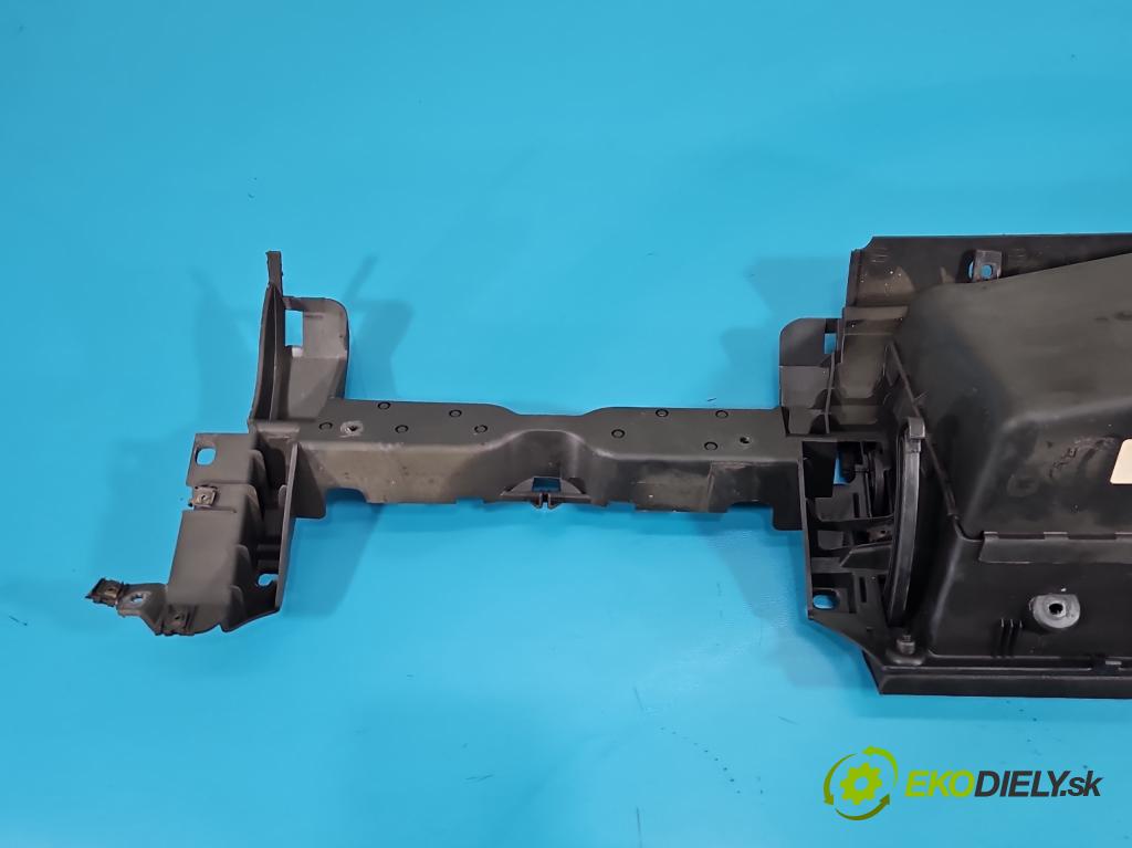 Vw Polo III 6N 1994-2001 1.4 TDI 75 hp manual 55 kW 1422 cm3 5- kastlík