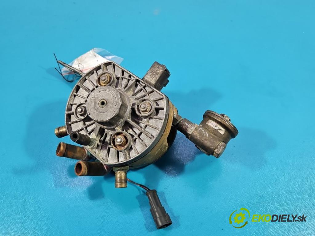 Bmw X5 E53 1999-2006 4.4 V8 286 hp automatic 210 kW 4398 cm3 5- Redukce: LPG KME GOLD