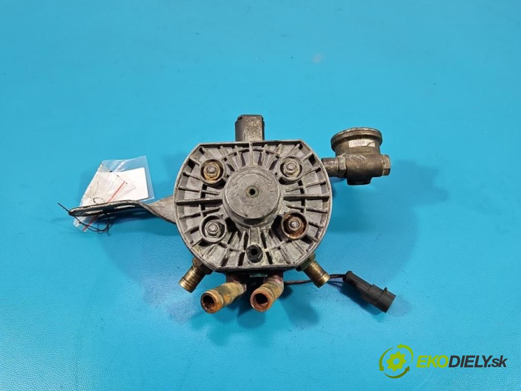 Bmw X5 E53 1999-2006 4.4 V8 286 hp automatic 210 kW 4398 cm3 5- Redukce: LPG KME GOLD