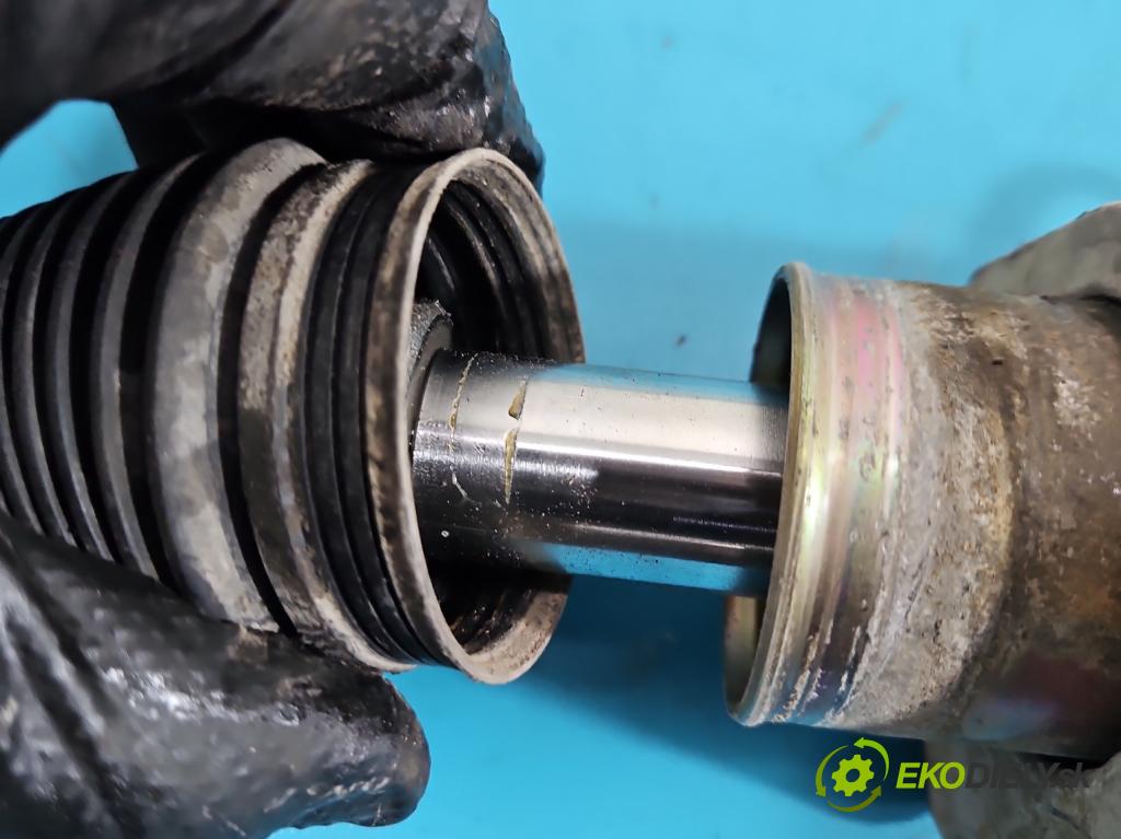 Vw Golf IV 1997-2003 1.9 TDI 90 HP manual 66 kW 1896 cm3 3- Ozubené kolo: volant