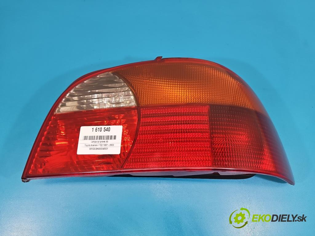 Toyota Avensis I T22 1997-2003 2.0 td 90 hp manual 66 kW 1995 cm3 4- světlo zadní pravé blatník: 