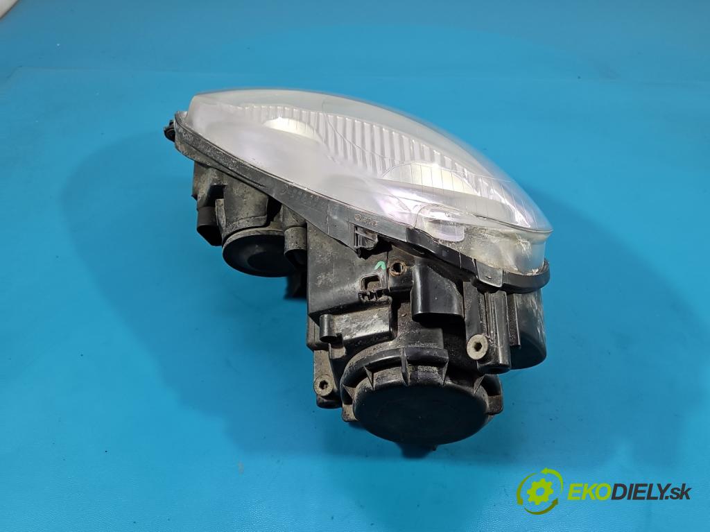 Vw Jetta V 2005-2010 1.6 SR 102 HP manual 75 kW 1595 cm3 4- Reflektor: pravý 1K6941006P (Svetlo predné pravé)