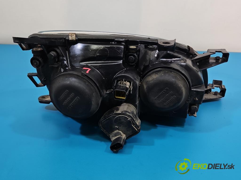 Toyota Avensis I T22 1997-2003 2.0 td 90 HP manual 66 kW 1995 cm3 4- Reflektor: ľavý  (Kľučka dverí ostatné)