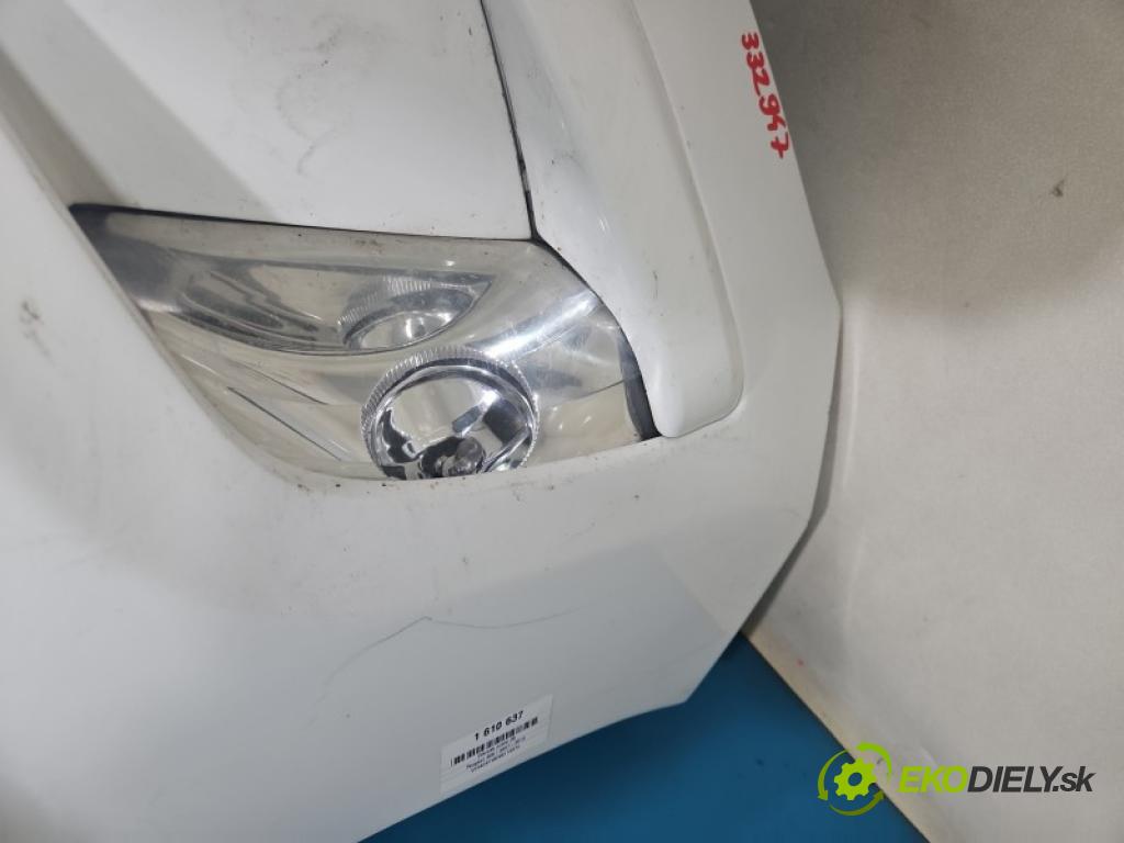 Peugeot 308 I 2007-2013 1.6 16V 120 hp manual 88 kW 1598 cm3 5- nárazník přední  (Klika dveří ostatní)