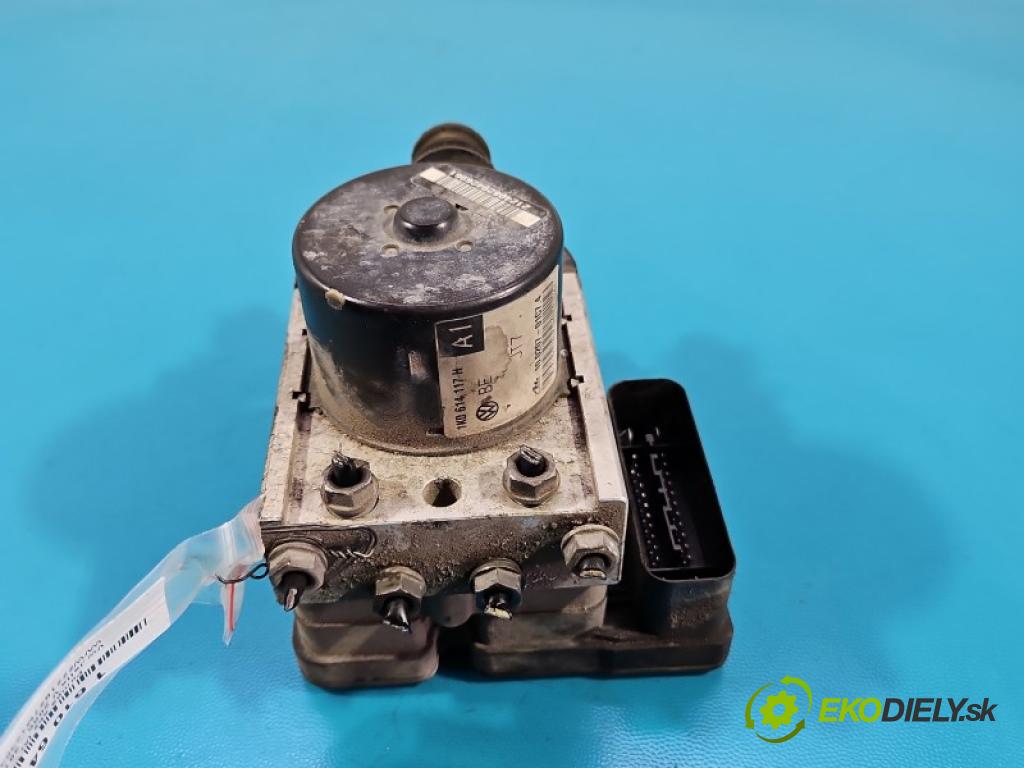 Vw Jetta V 2005-2010 1.6 SR 102 HP manual 75 kW 1595 cm3 4- čerpadlo abs 1K0907379P (Pumpa ABS)