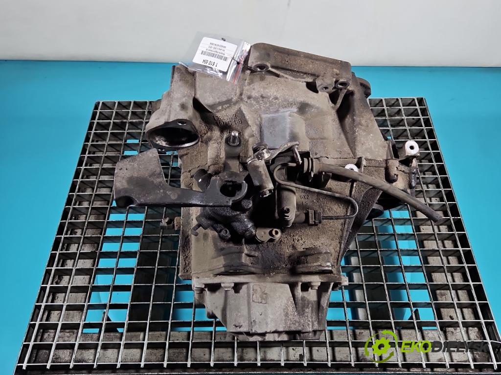 Vw Jetta V 2005-2010 1.6 SR 102 hp manual 75 kW 1595 cm3 4- převodovka stupňová manual JHT