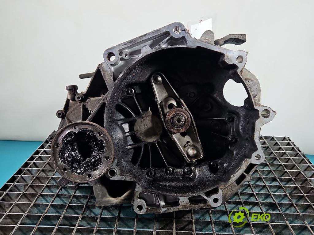 Vw Jetta V 2005-2010 1.6 SR 102 hp manual 75 kW 1595 cm3 4- převodovka stupňová manual JHT