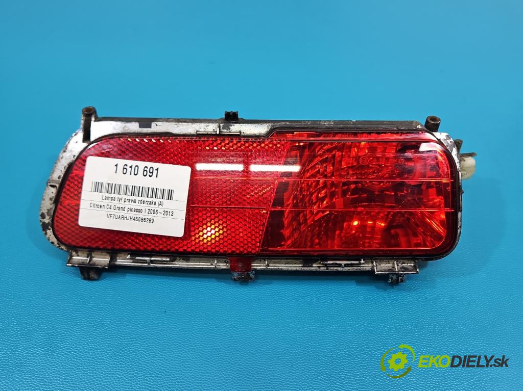 Citroen C4 Grand picasso I 2006-2013 2.0 HDI 136 HP automatic 100 kW 1997 cm3 5- svetlo / reflektor zadné pravé nárazník 982008-02