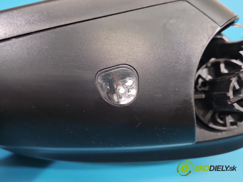 Peugeot 5008 II 2017-2024 1.5 hdi 131 HP automatic 96 kW 1499 cm3 5- zrkadlo ľavé  (Kľučka dverí ostatné)