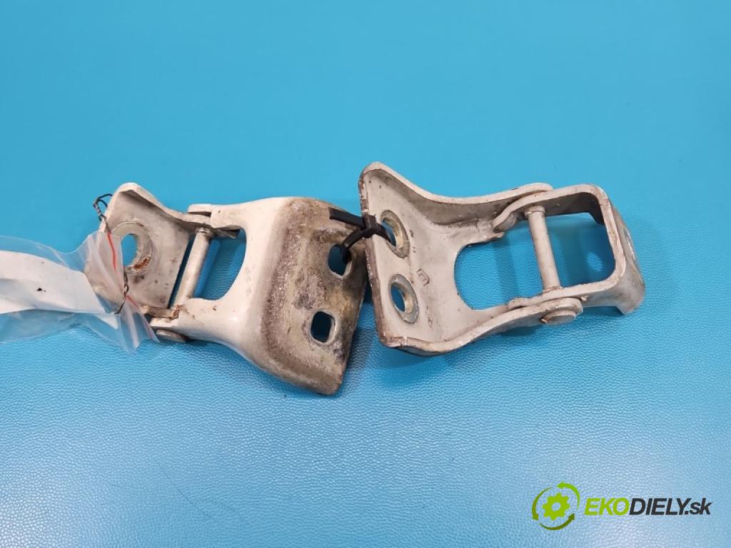 Renault Kangoo II 2008- 1.5 dci 68 HP manual 50 kW 1461 cm3 4- Závěs: dvere predné ľavý