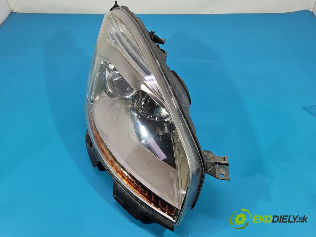 Citroen C4 Grand picasso I 2006-2013 2.0 HDI 136 HP automatic 100 kW 1997 cm3 5- Reflektor: pravý  (Svetlo predné pravé)